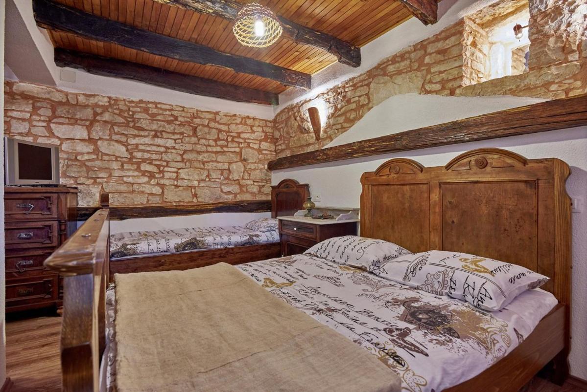 Stara Hiza In Sveti Petar U Sumi Villa Exterior photo