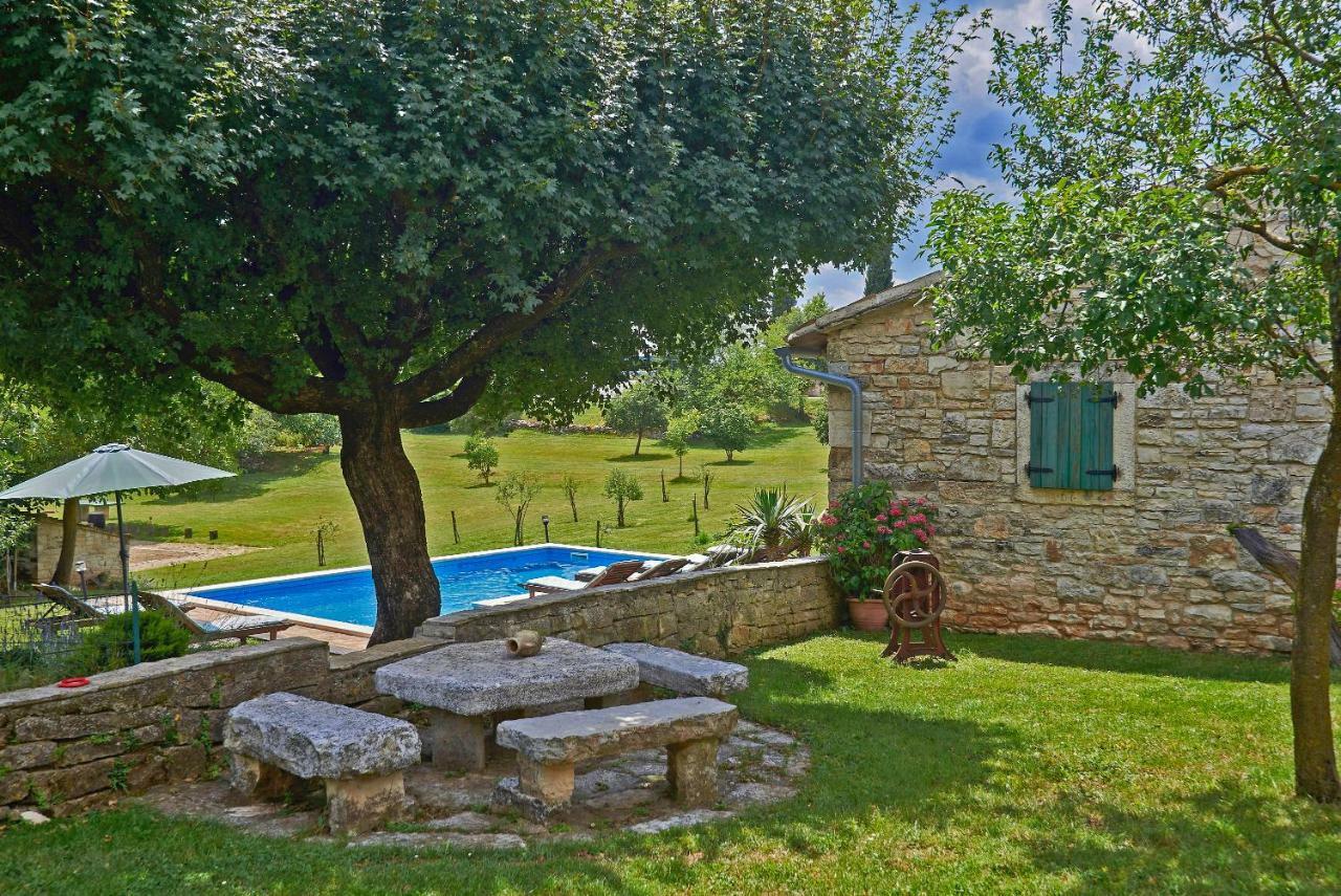 Stara Hiza In Sveti Petar U Sumi Villa Exterior photo