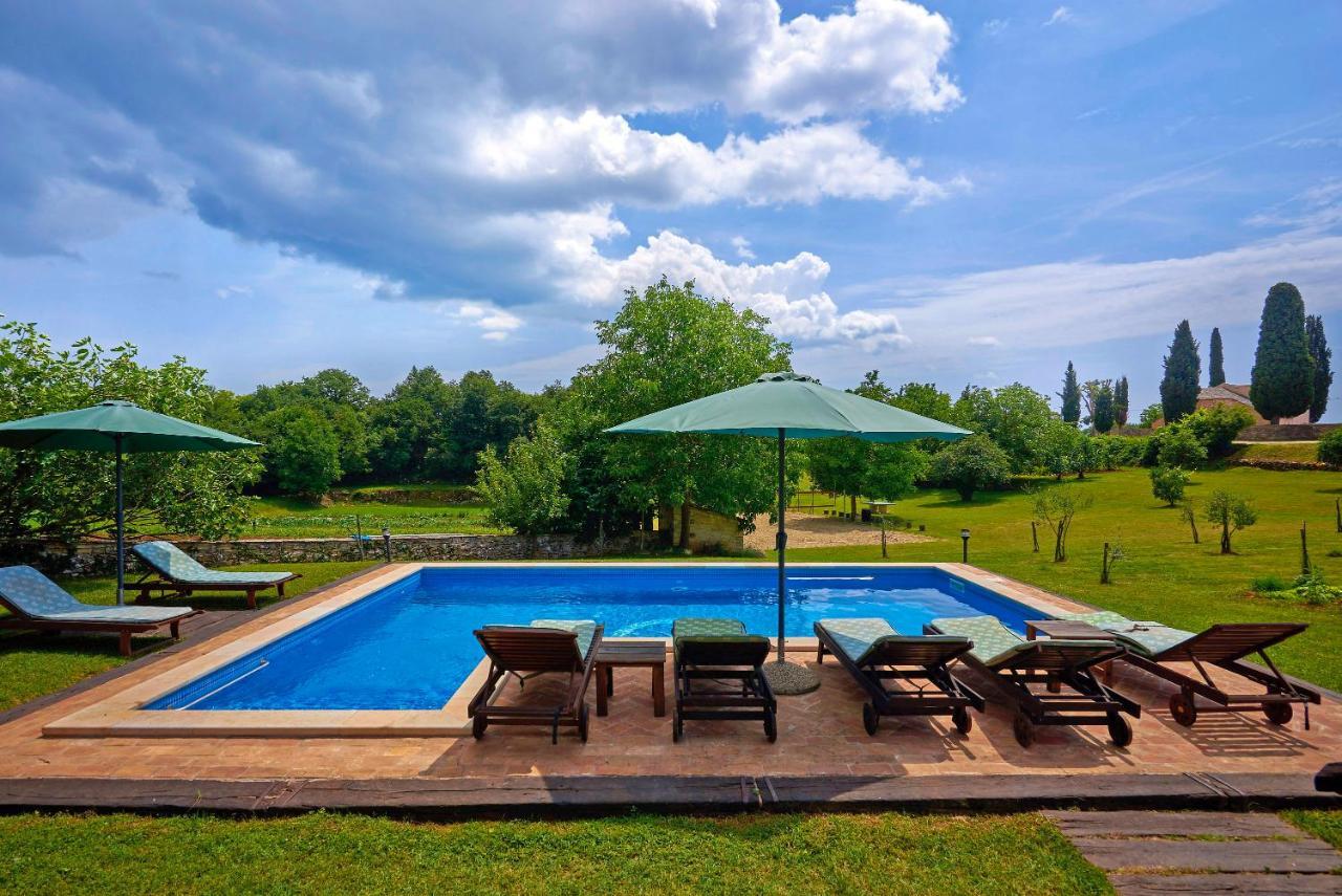 Stara Hiza In Sveti Petar U Sumi Villa Exterior photo